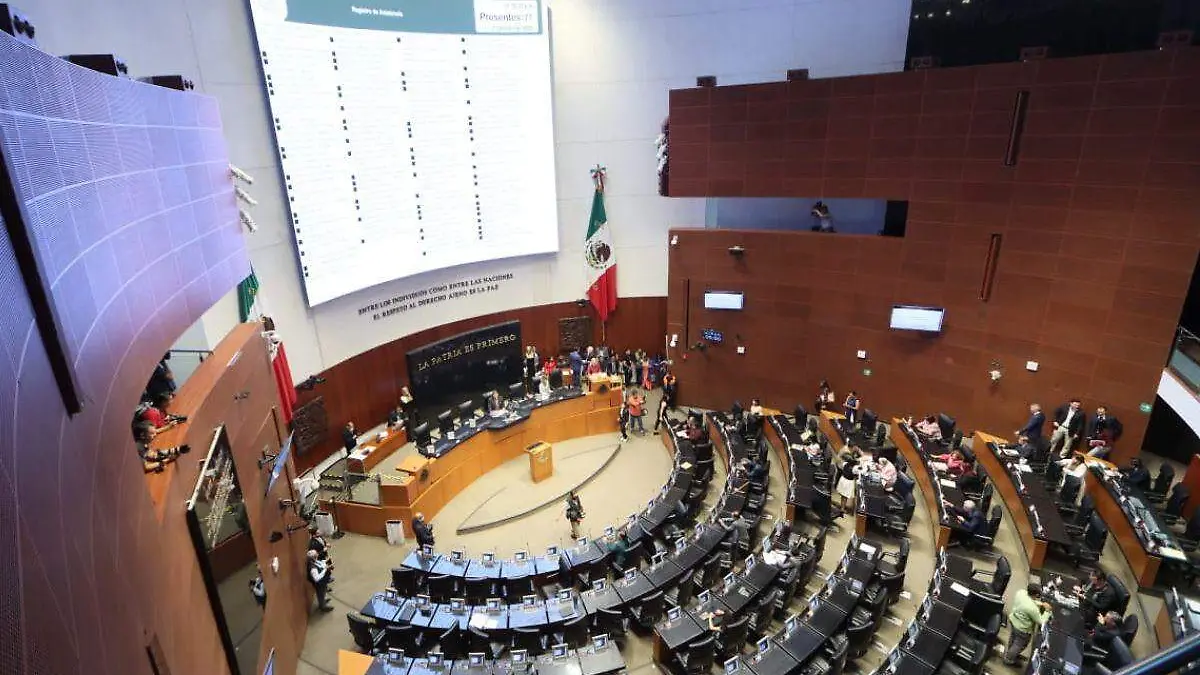 Comisiones del Senado avalaron reforma a Ley Minera